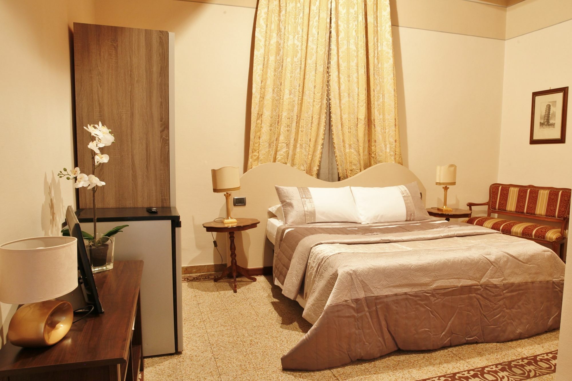 Lucca Relais Bed & Breakfast ภายนอก รูปภาพ
