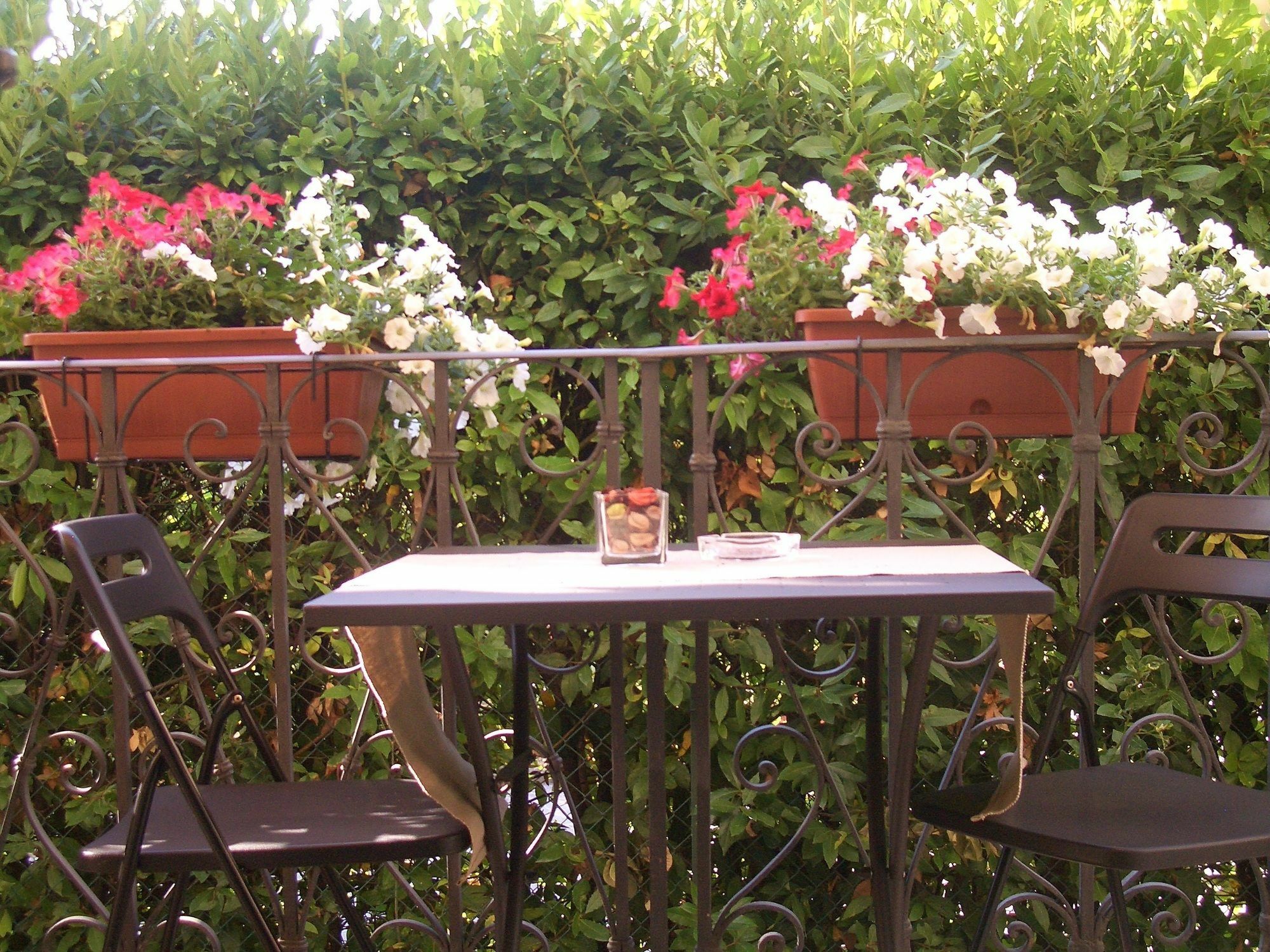 Lucca Relais Bed & Breakfast ภายนอก รูปภาพ