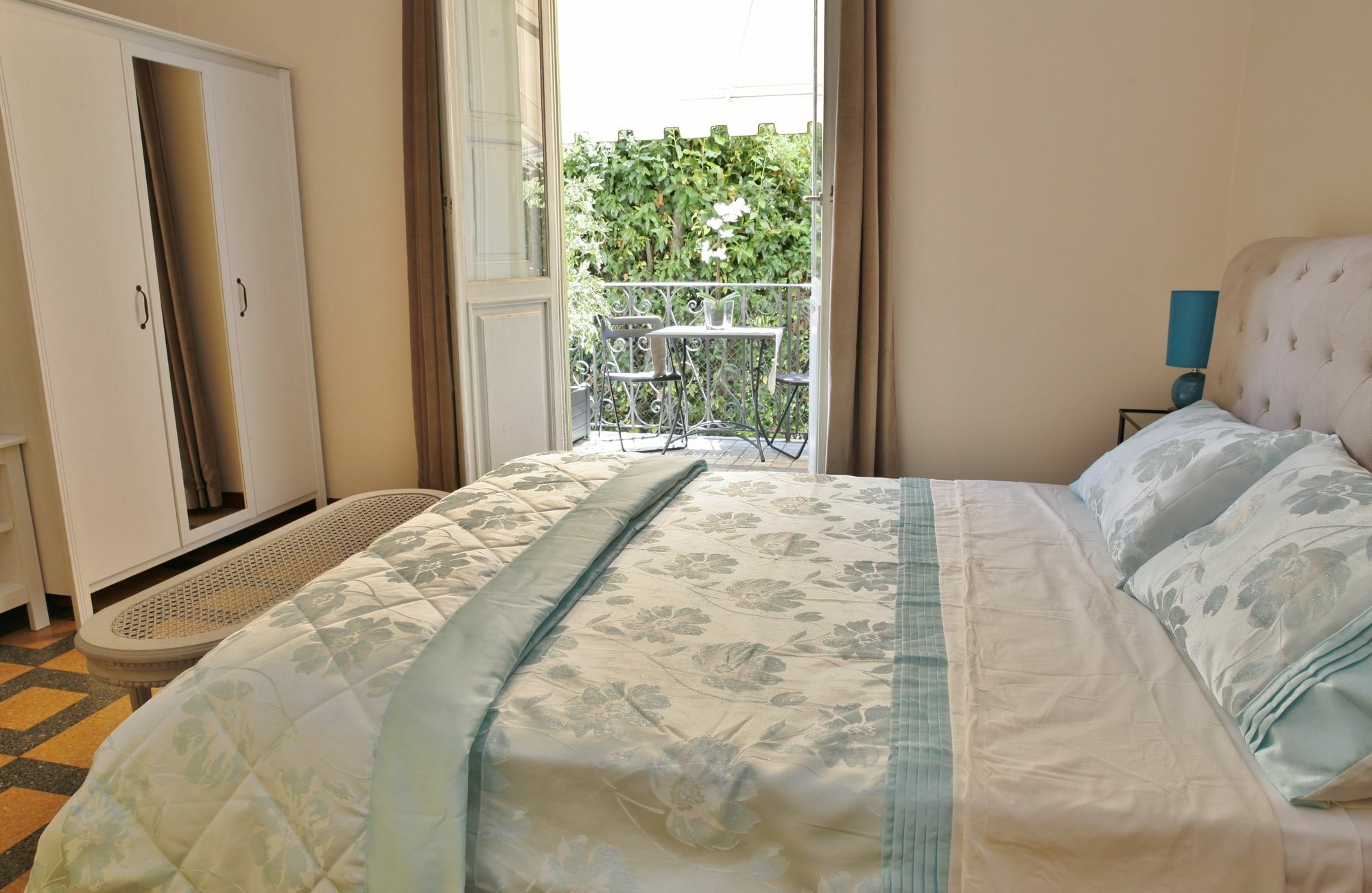 Lucca Relais Bed & Breakfast ภายนอก รูปภาพ